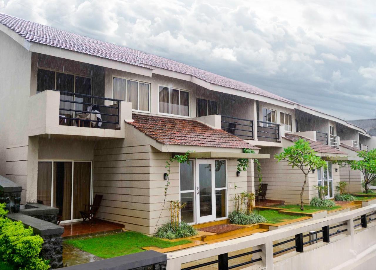 Manas Resort With Petting Zoo, Igatpuri Eksteriør bilde