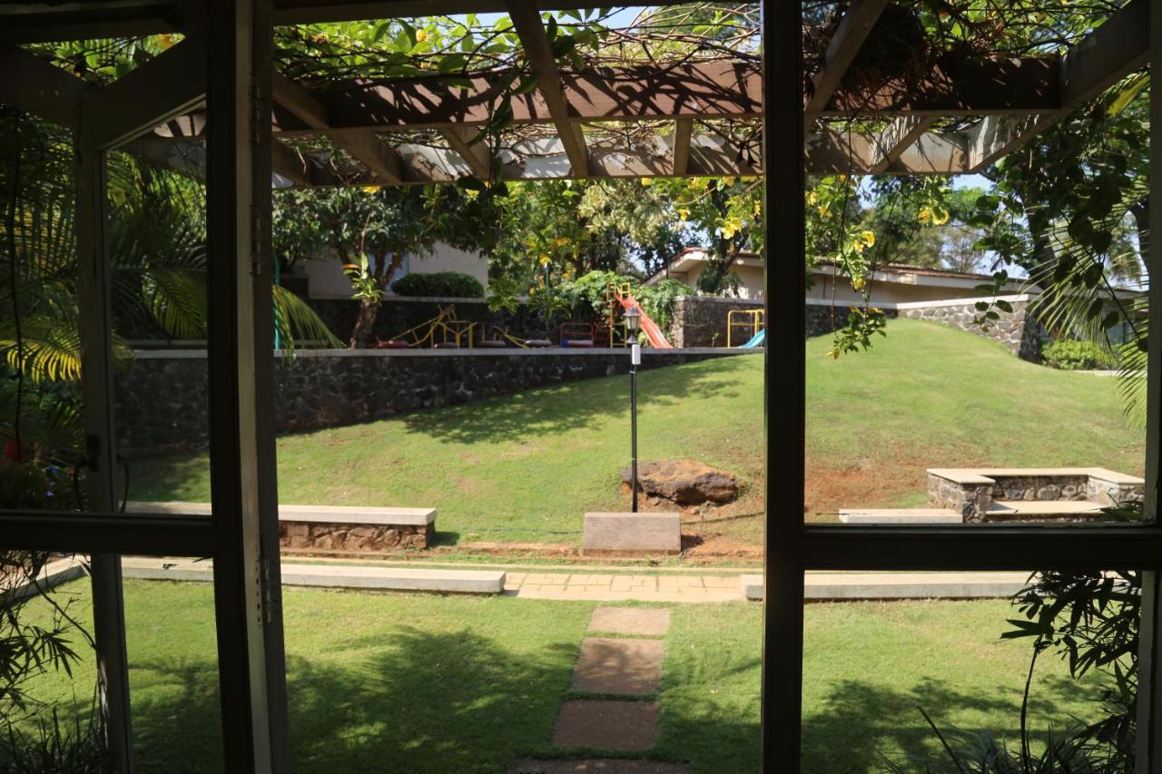 Manas Resort With Petting Zoo, Igatpuri Eksteriør bilde