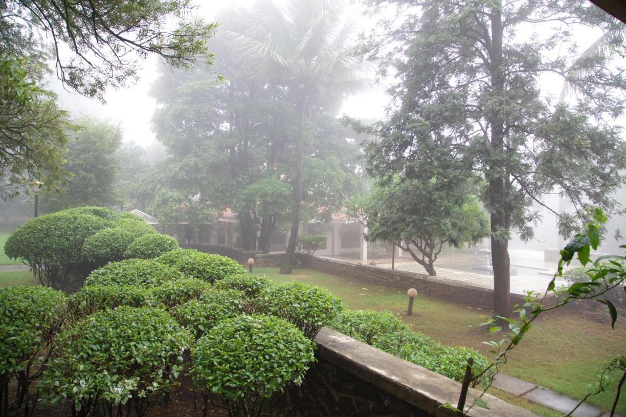Manas Resort With Petting Zoo, Igatpuri Eksteriør bilde