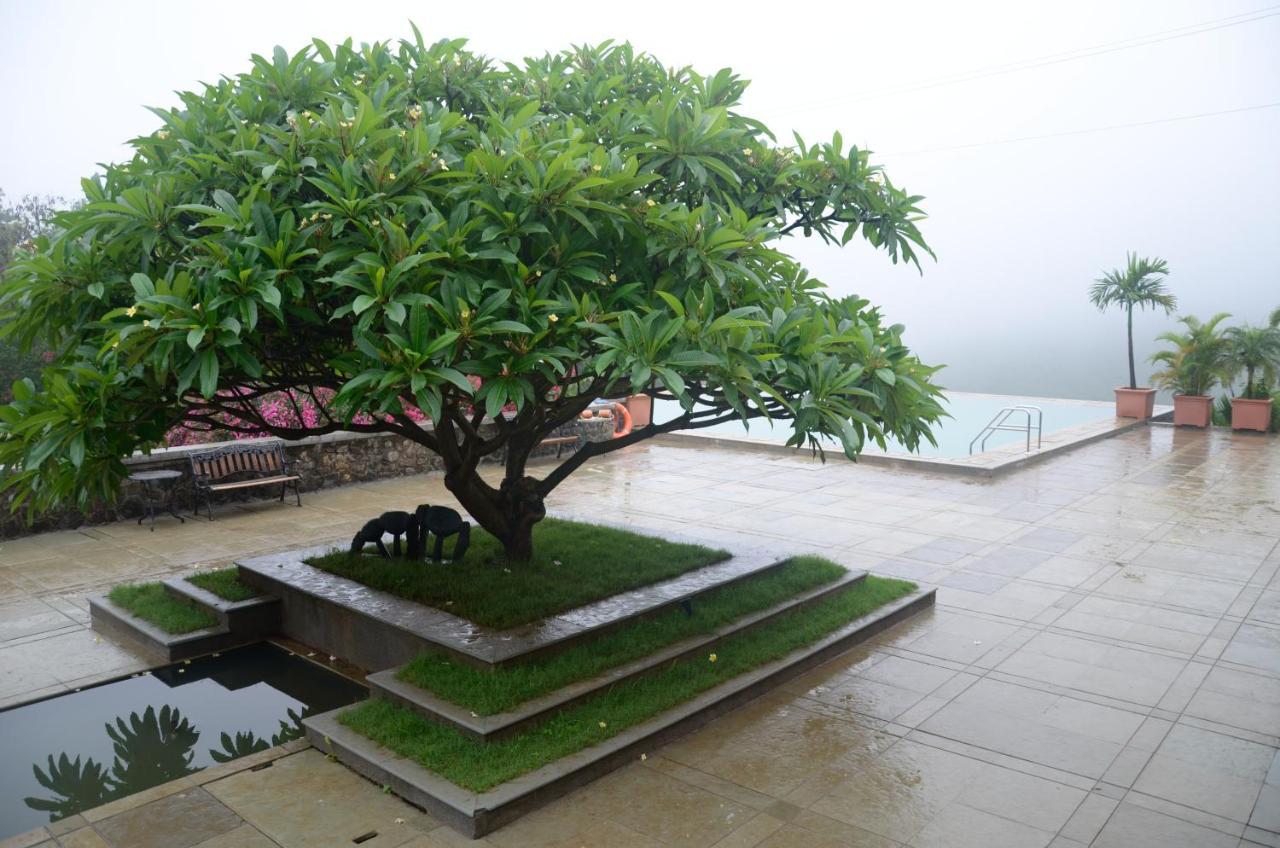 Manas Resort With Petting Zoo, Igatpuri Eksteriør bilde