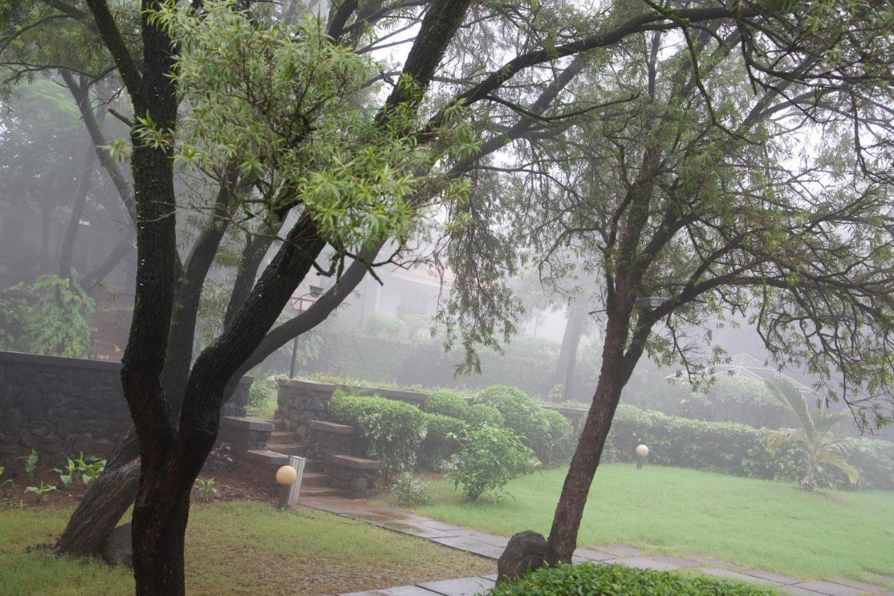 Manas Resort With Petting Zoo, Igatpuri Eksteriør bilde
