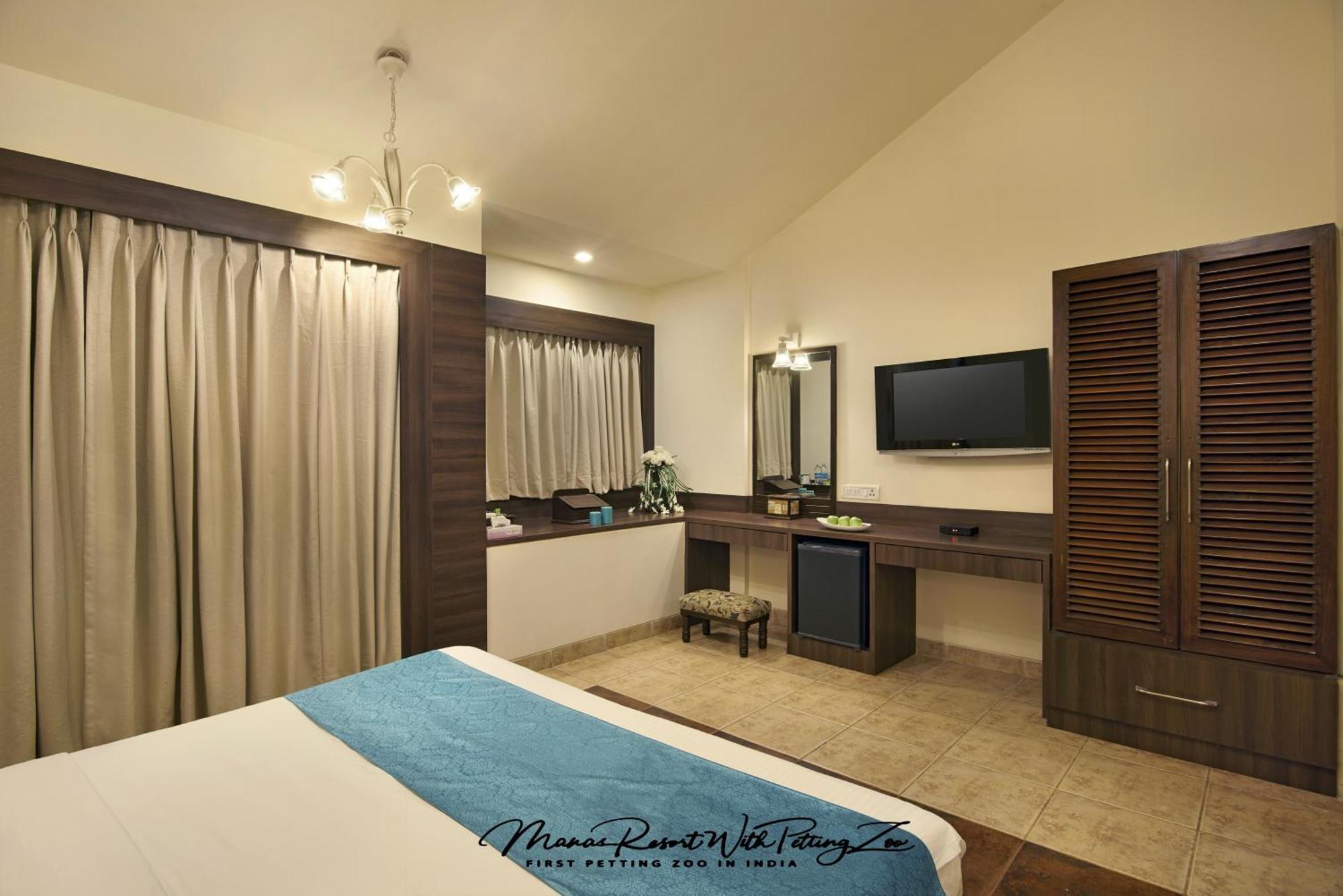 Manas Resort With Petting Zoo, Igatpuri Eksteriør bilde